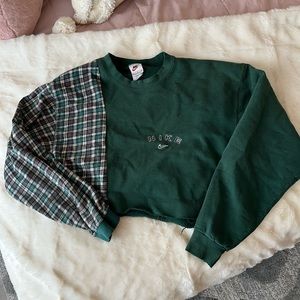 Reworked Nike Crewneck